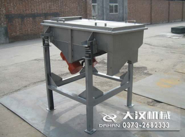 醫(yī)藥行業(yè)直線振動篩分機(jī) 醫(yī)藥行業(yè)直線振動篩分機(jī)