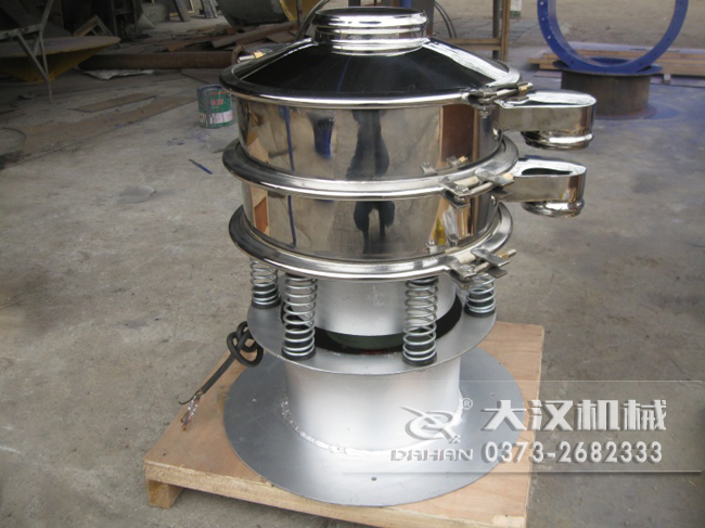 400型小型震動篩分機(jī) 400型小型震動篩分機(jī)